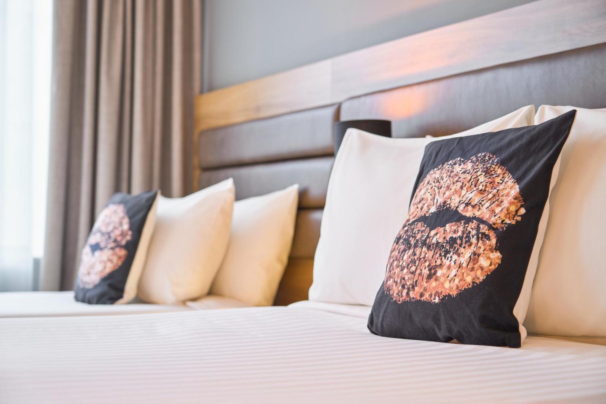 Moxy Sleeper Queen&Single, Guest room, 1 Queen