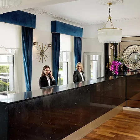 The Sandymount Hotel-3