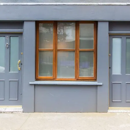 Leeson Lane Boutique Townhouse-3